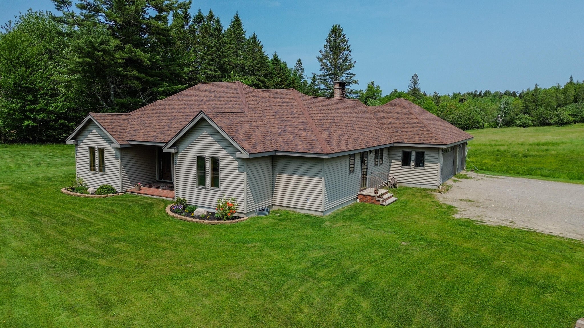 32 Ridge Road