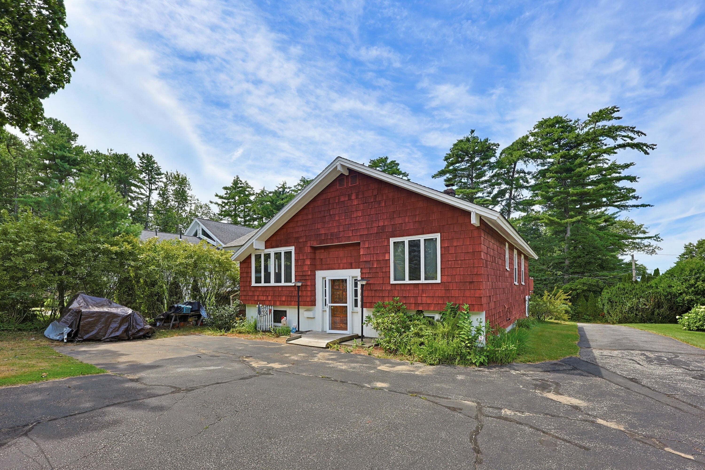 29 Lake Avenue
