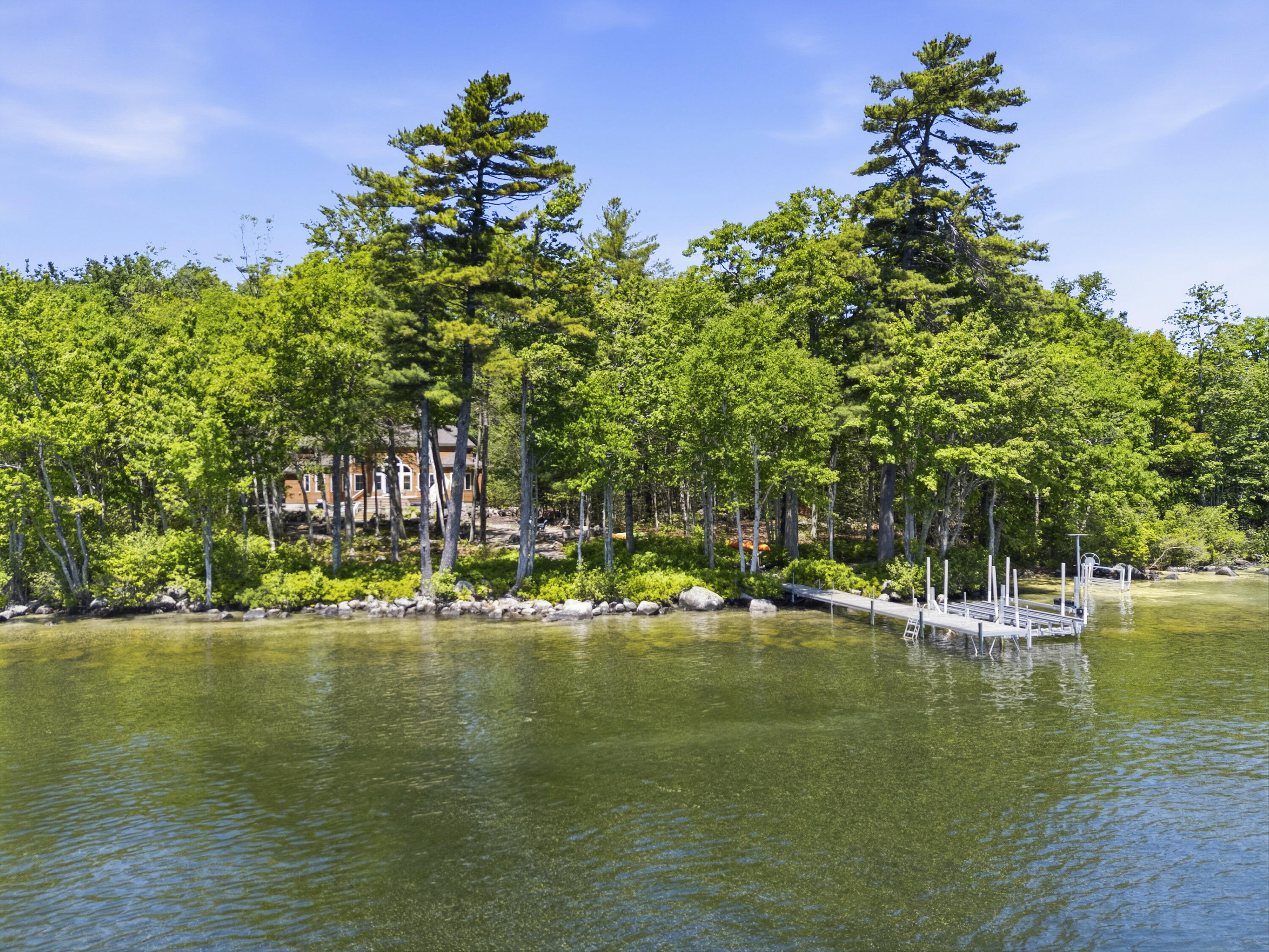 24 Emerald Point Drive