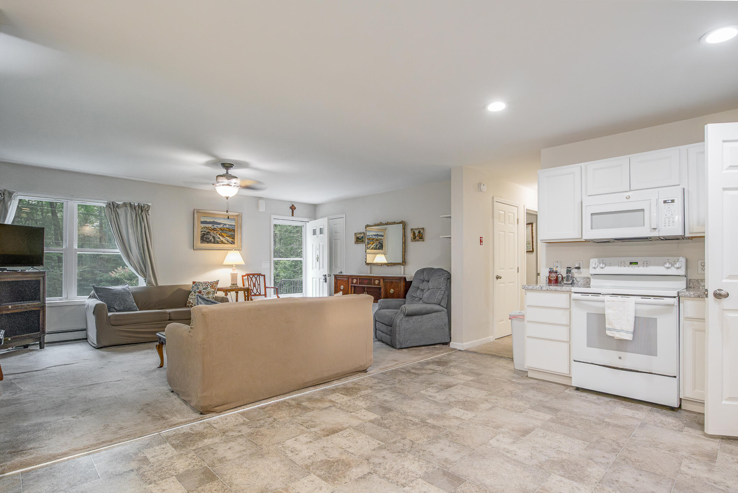 35 Grandview Drive