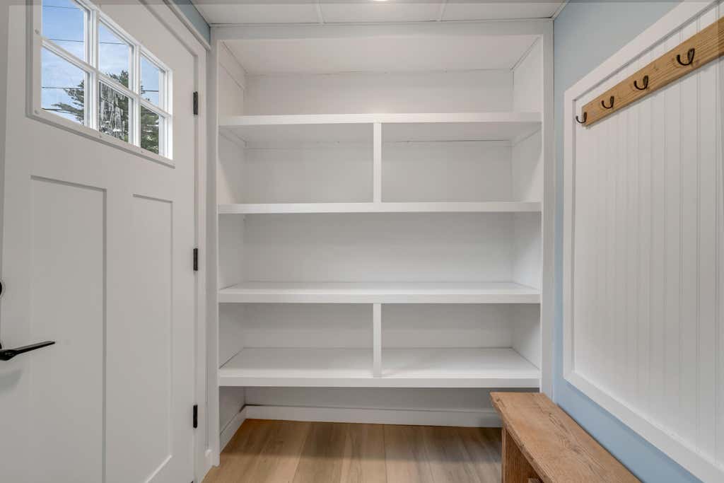 Photo of 1618 Hotel Road, Auburn, ME 04210 (MLS # 1666020)