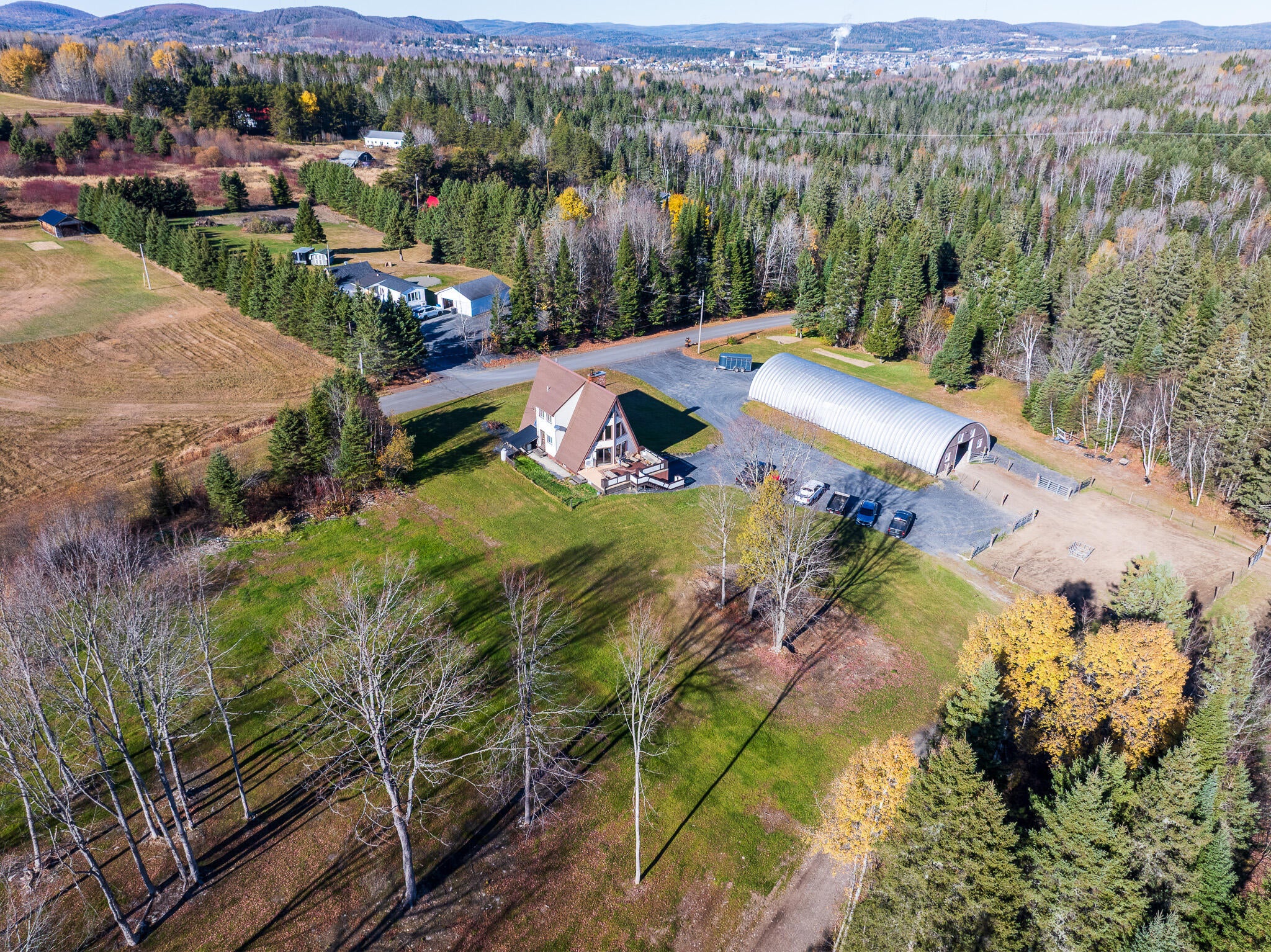 14 Country Ln Road