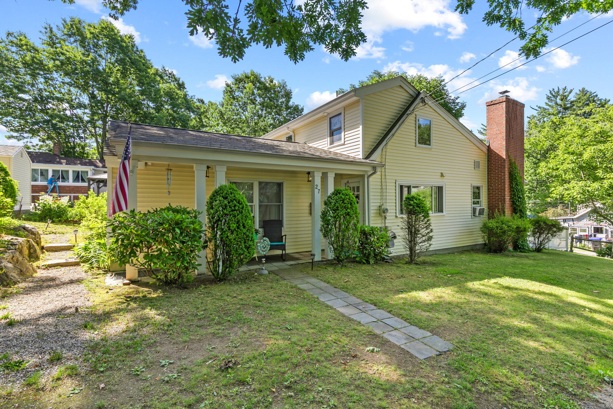 27 Somerset Avenue