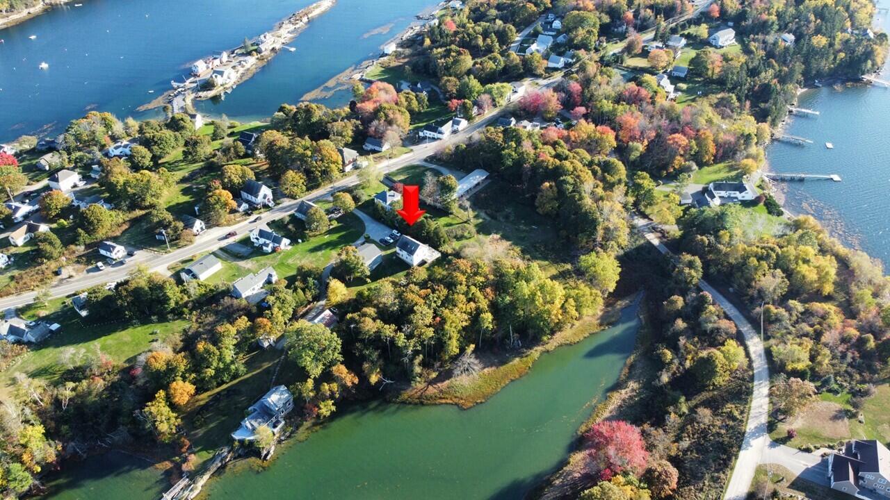 8 Beals Cove Road