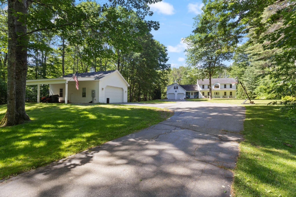 Photo of 352 Log Cabin Road, Arundel, ME 04046 (MLS # 1667932)