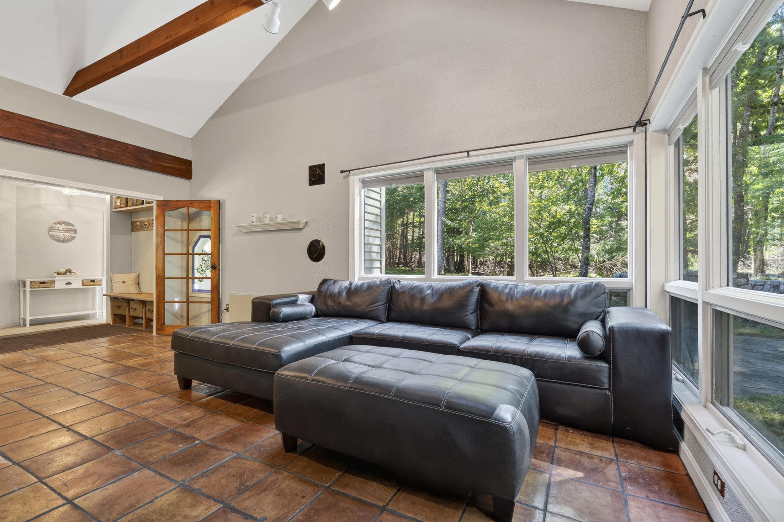 152 Hearthside Road