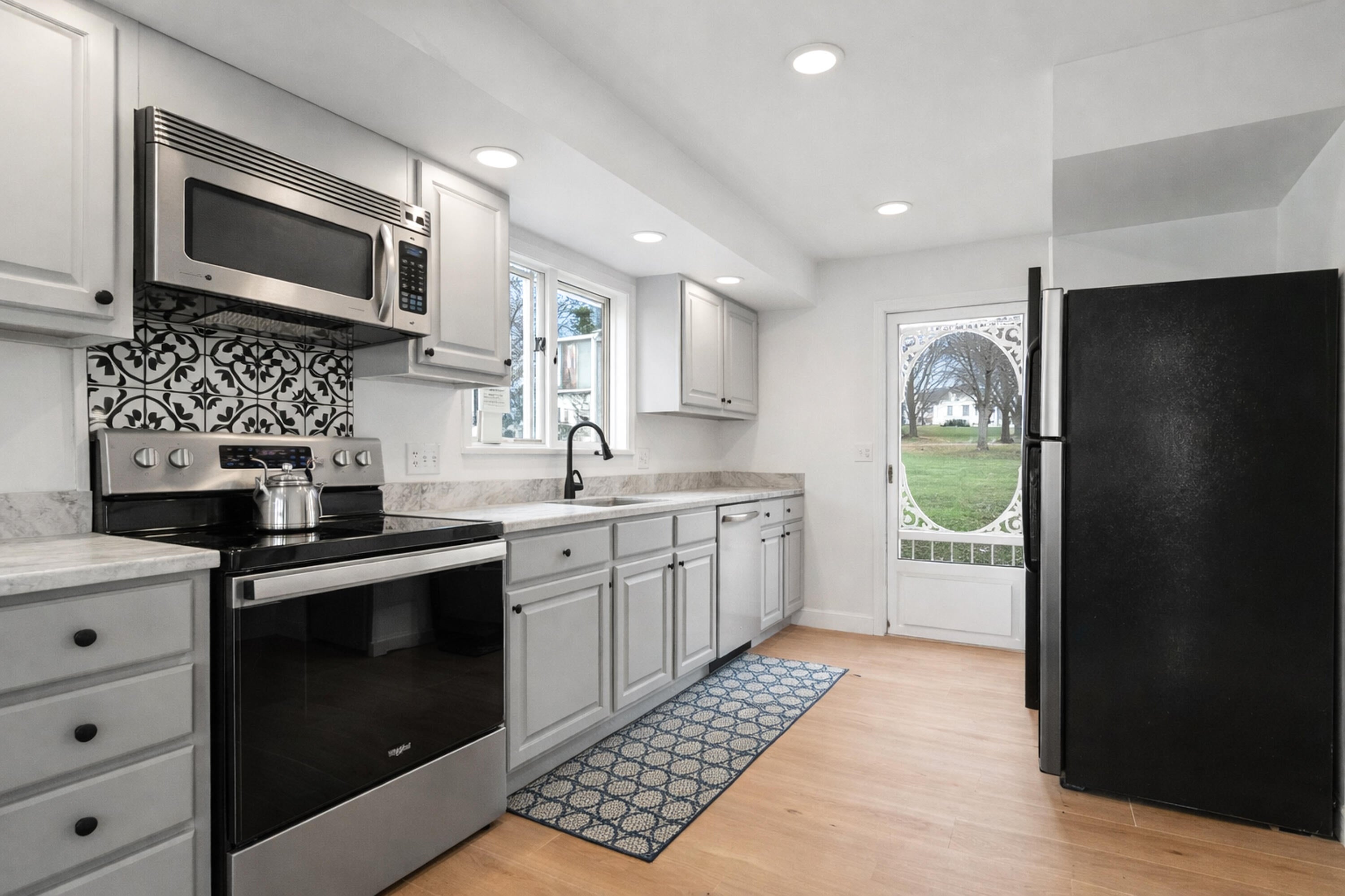 802 Highland Avenue
