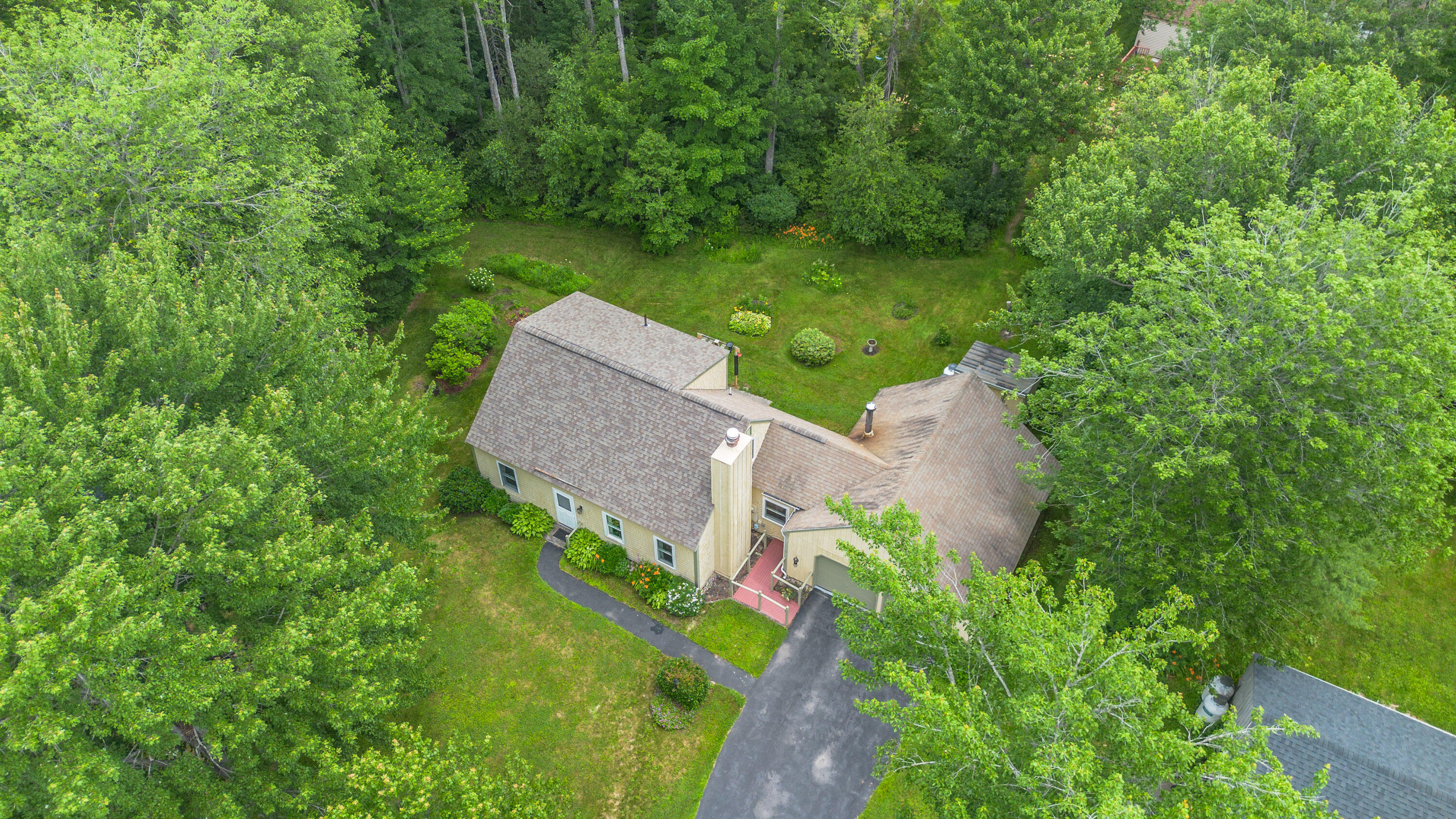13 Hawthorn Circle