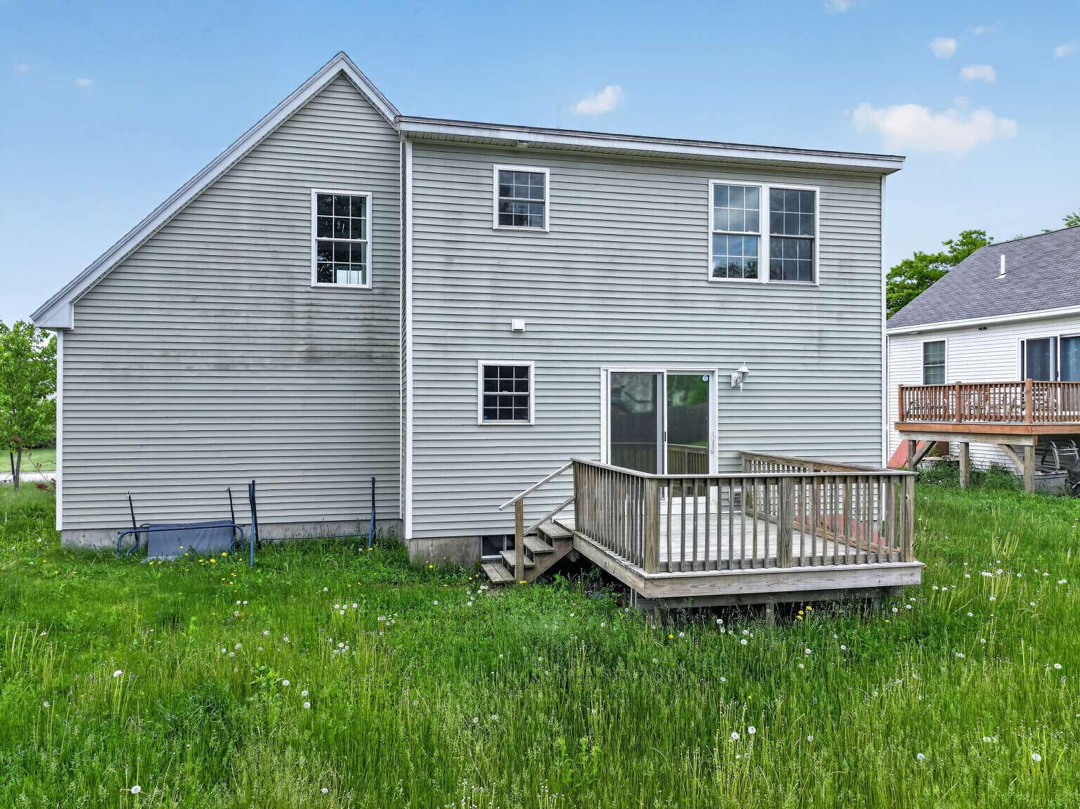 6 Stephanie Drive