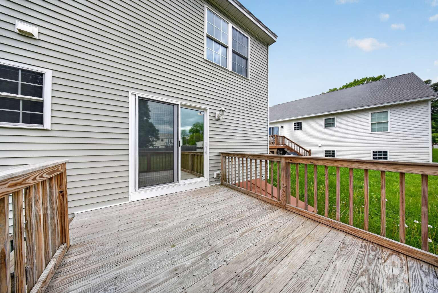 6 Stephanie Drive