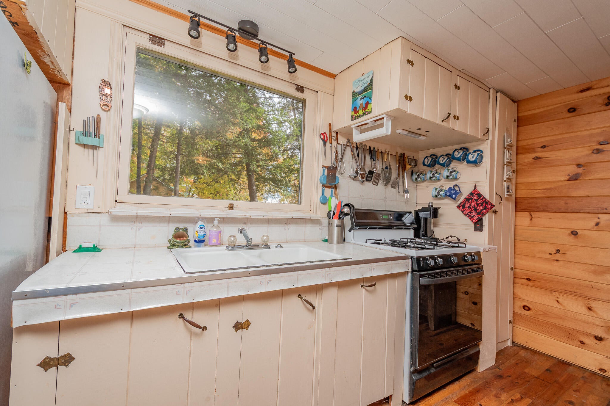 66 Glover Farm Road
