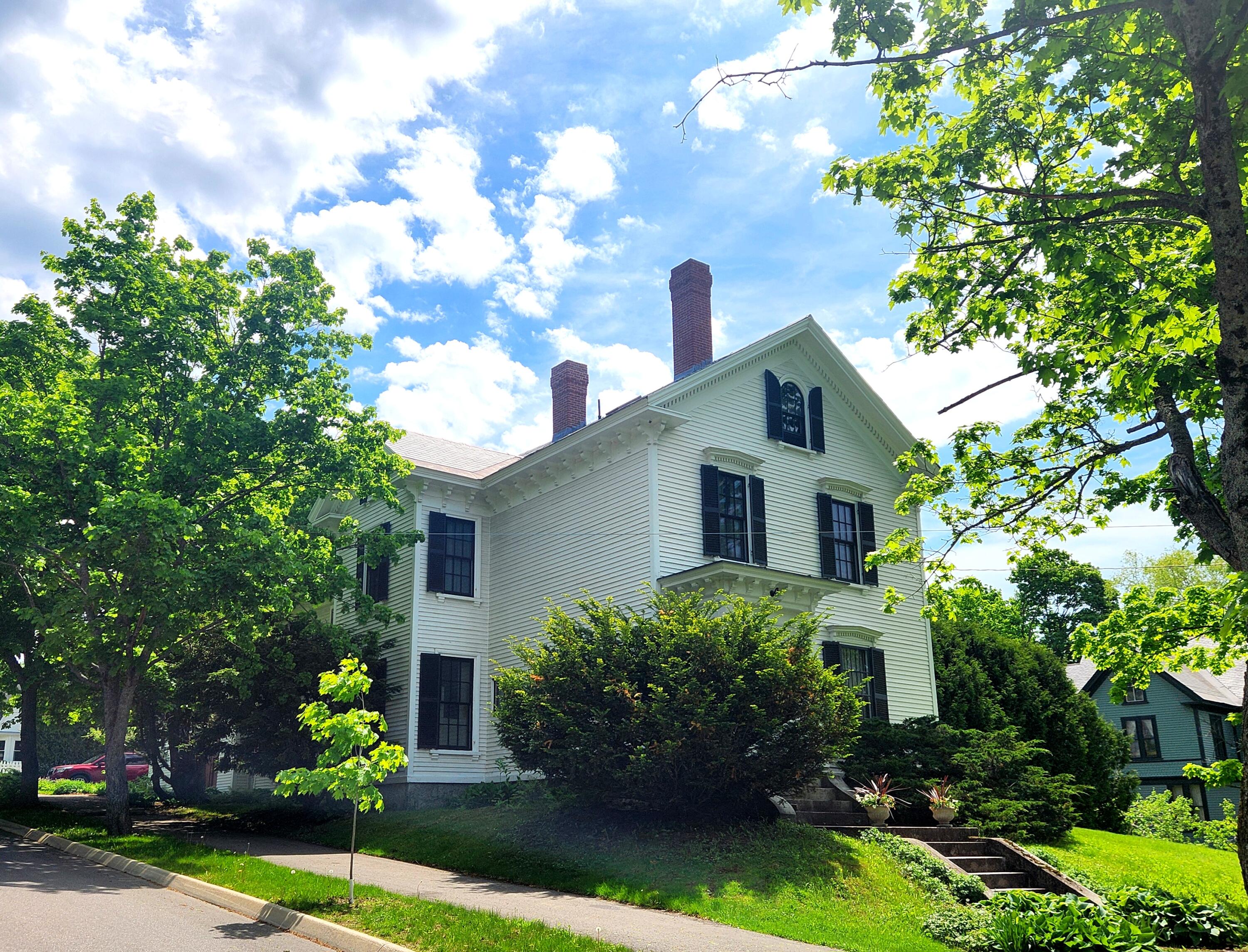 151 Kenduskeag Avenue
