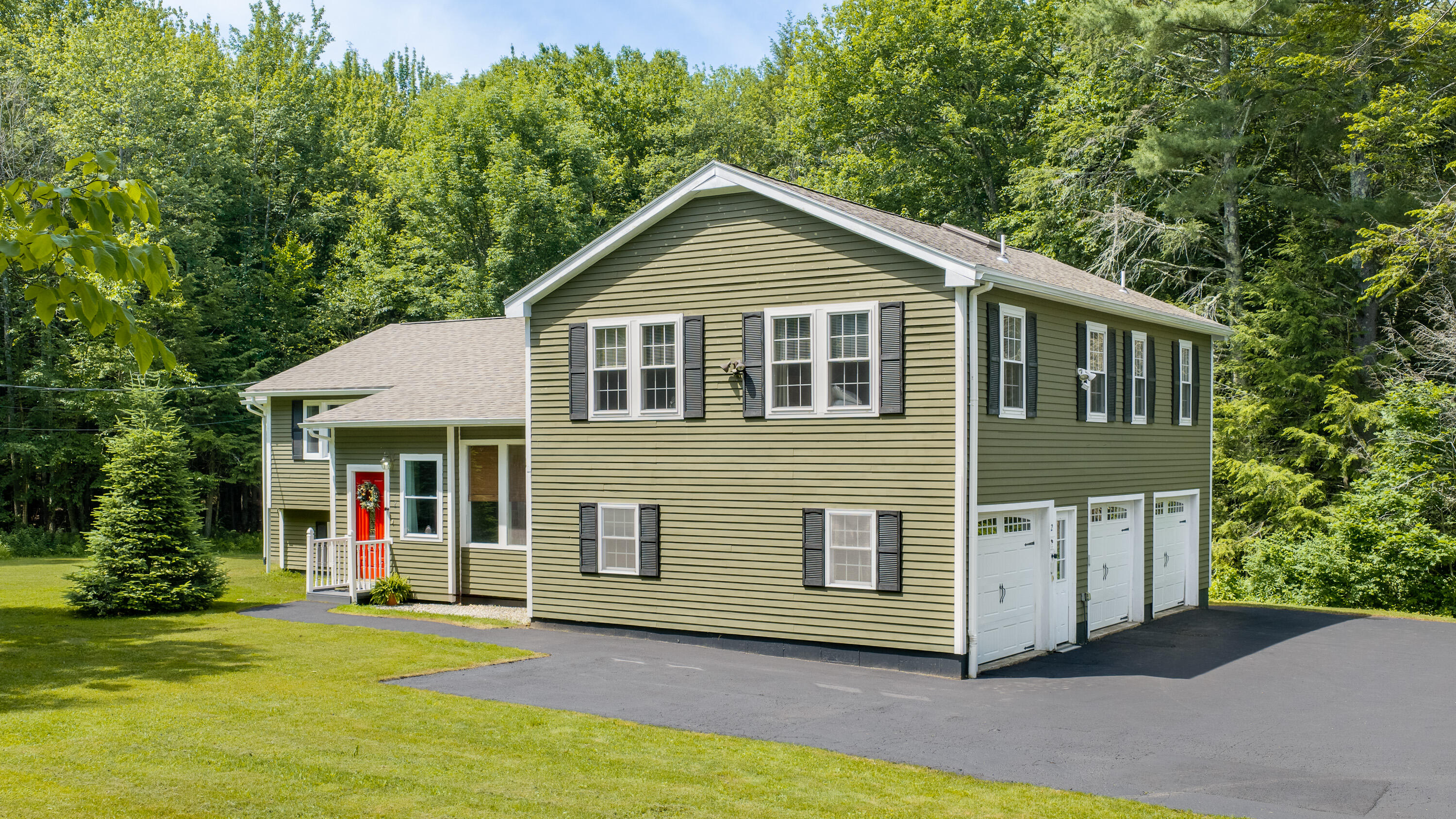 2 Little Brook Drive