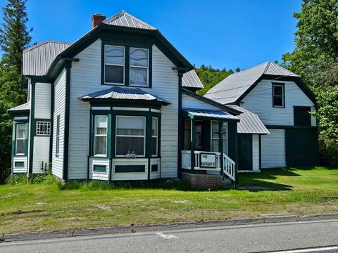 Photo of 946 US Route 2 W, Dixfield, ME 04224 (MLS # 1664911)