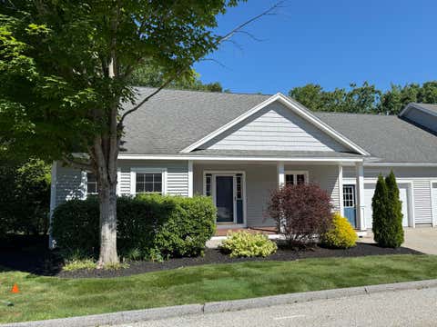 Photo of 30 York Ledge Drive #30, Cumberland, ME 04110 (MLS # 1669386)