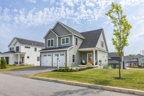 Photo of 8 Waxwing Lane #50, Falmouth, ME 04105 (MLS # 1669792)