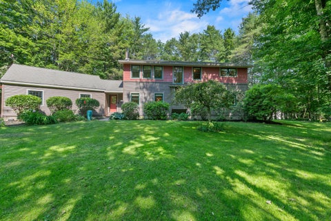 Photo of 60 Ledgewood Drive, Yarmouth, ME 04096 (MLS # 1669923)