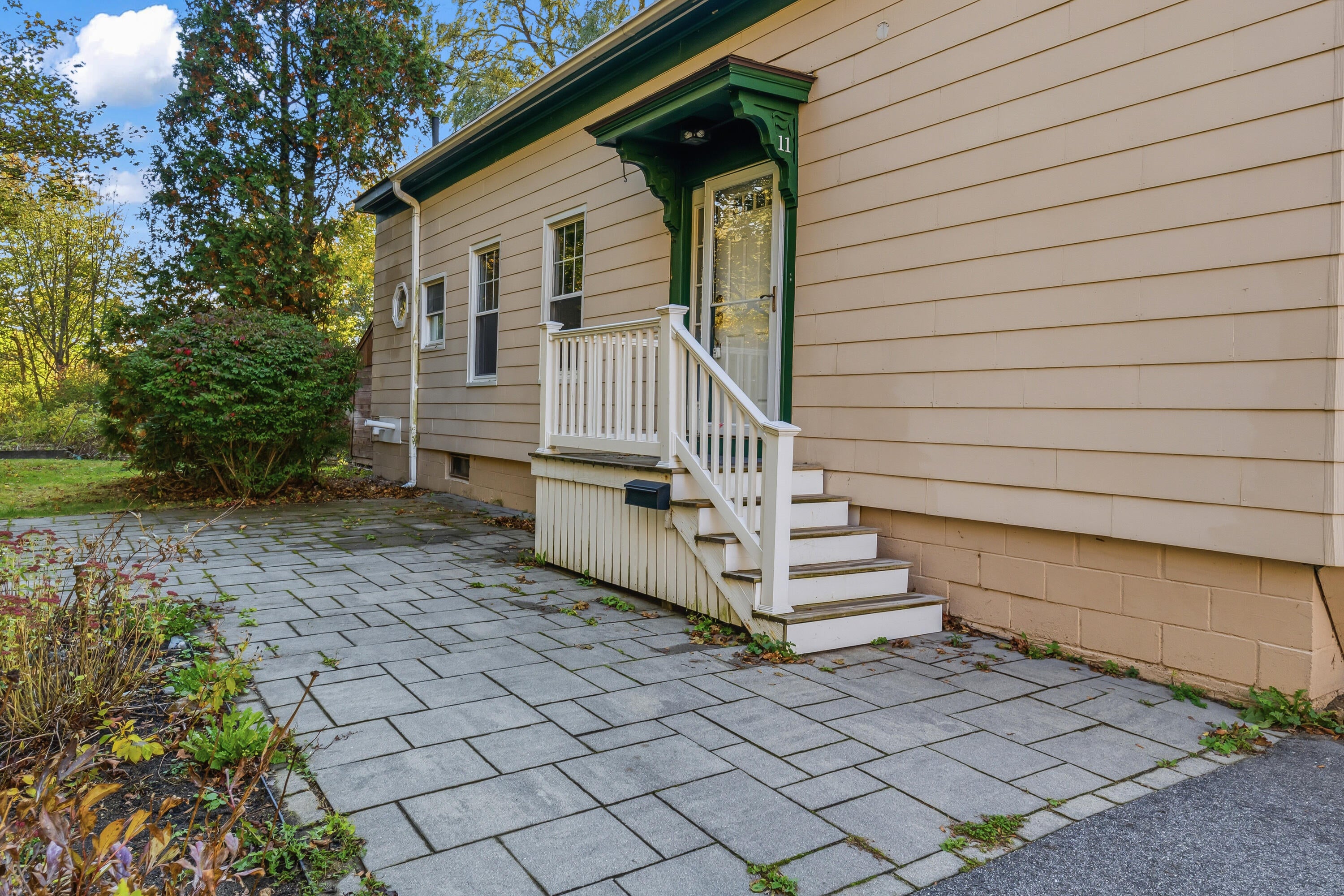 11 Wilton Lane