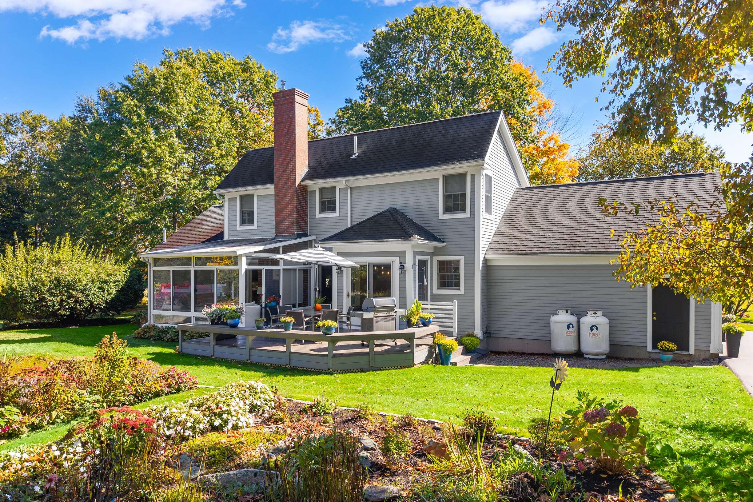 3 Jeffrey Drive