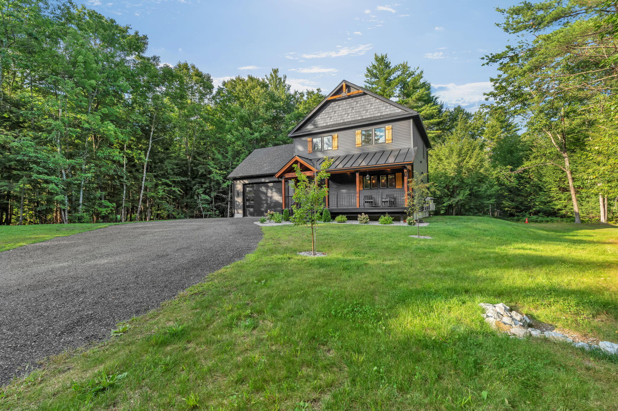 595 Empire Road