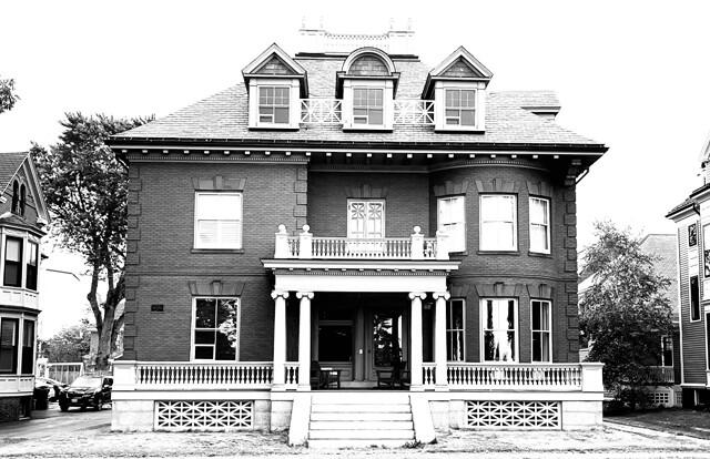 261 Western Promenade
