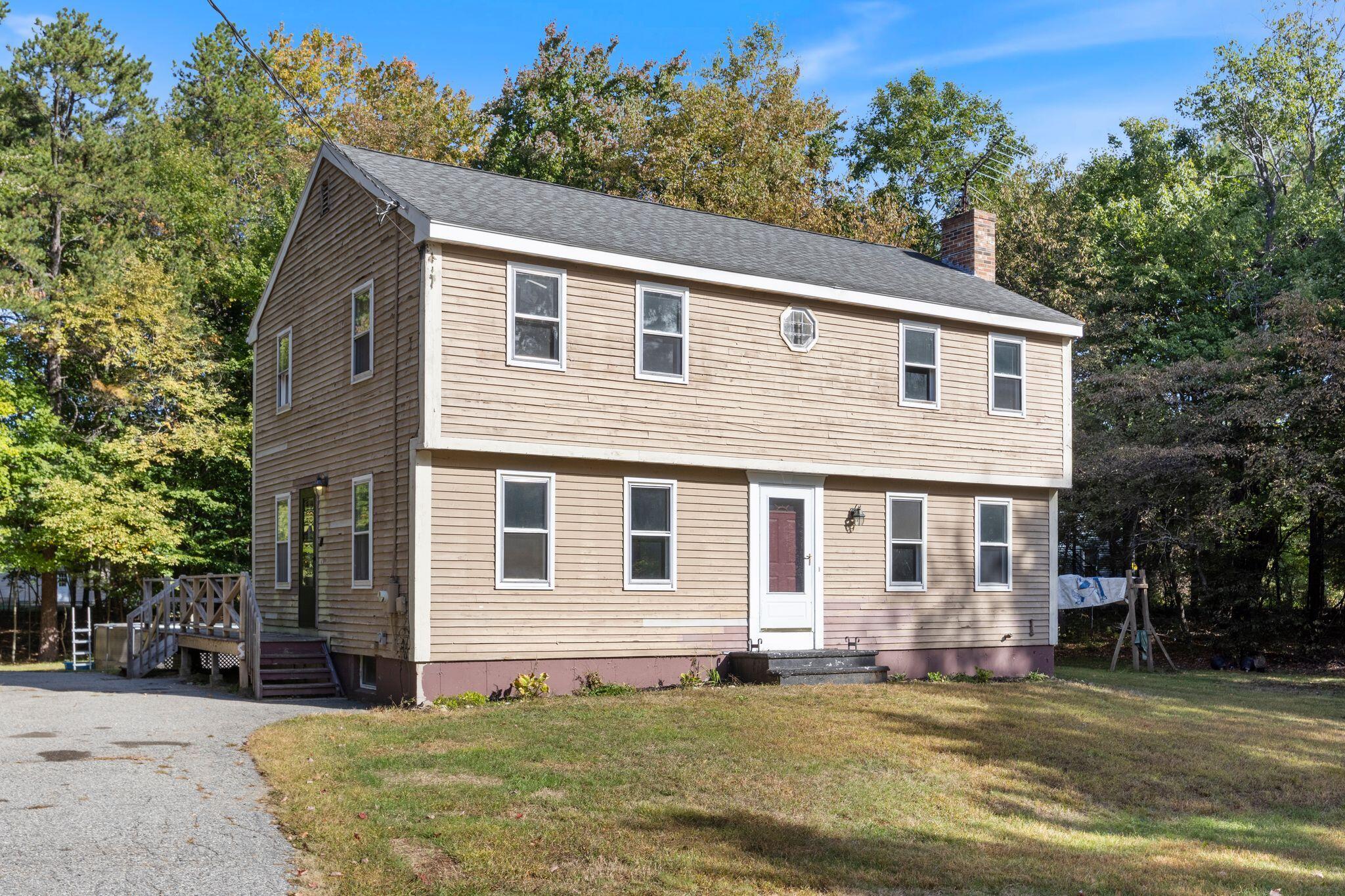 8 Holly Way