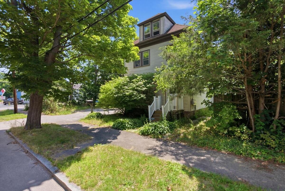 16 Hartley Street