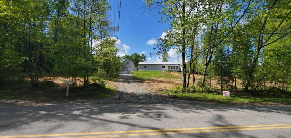 Photo of 129 Pinewoods Road, Lisbon, ME 04250 (MLS # 1652472)