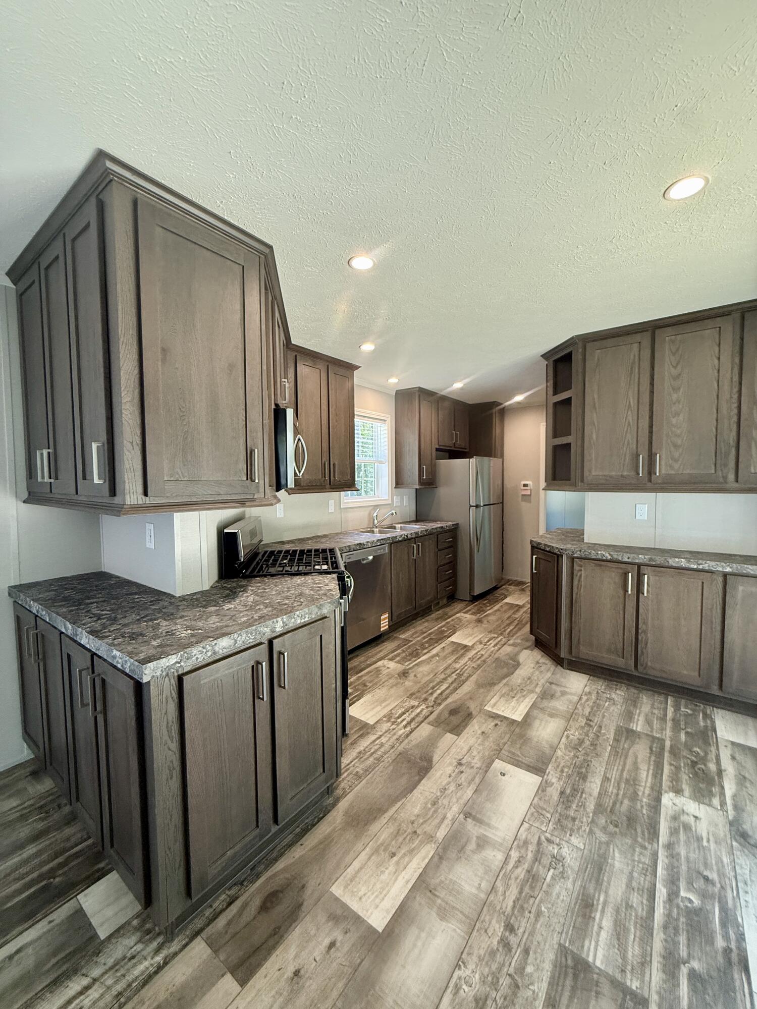 60 Alton Tannery Road