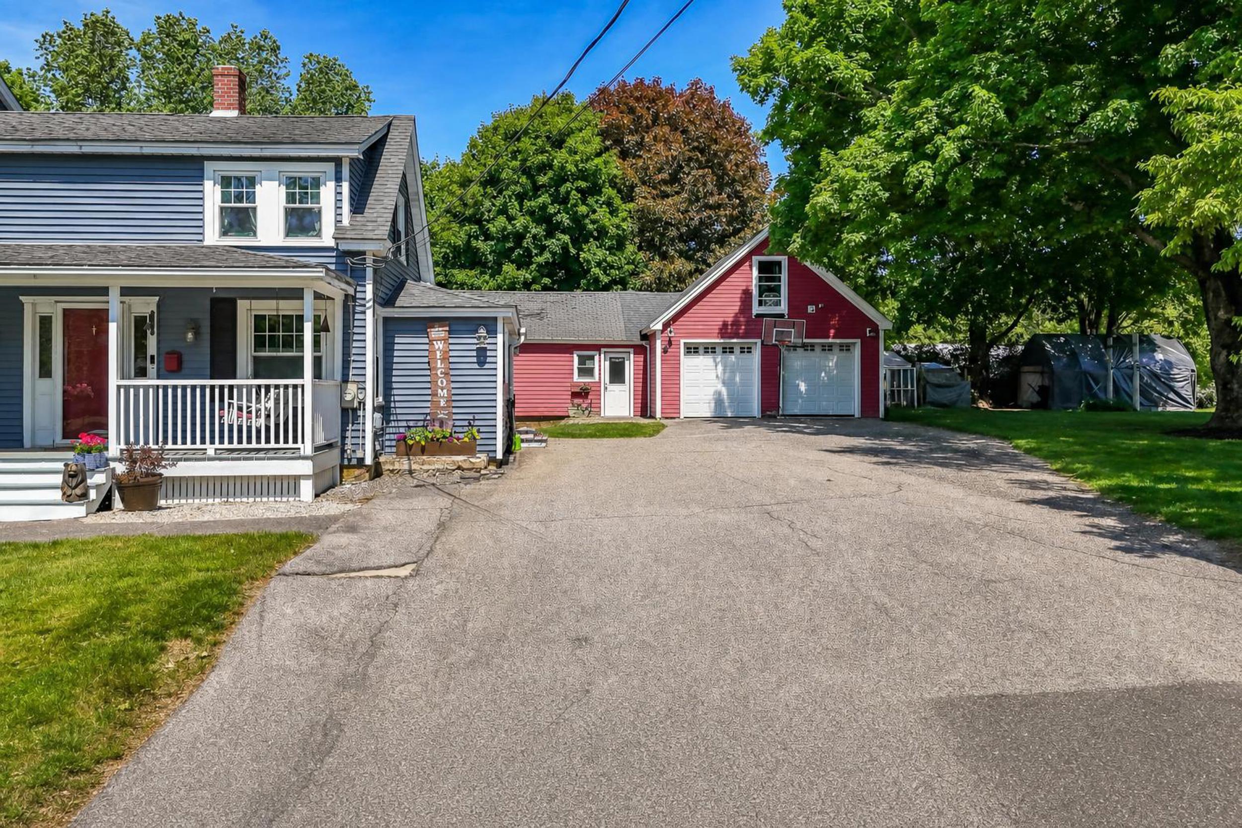43 Pleasant Street