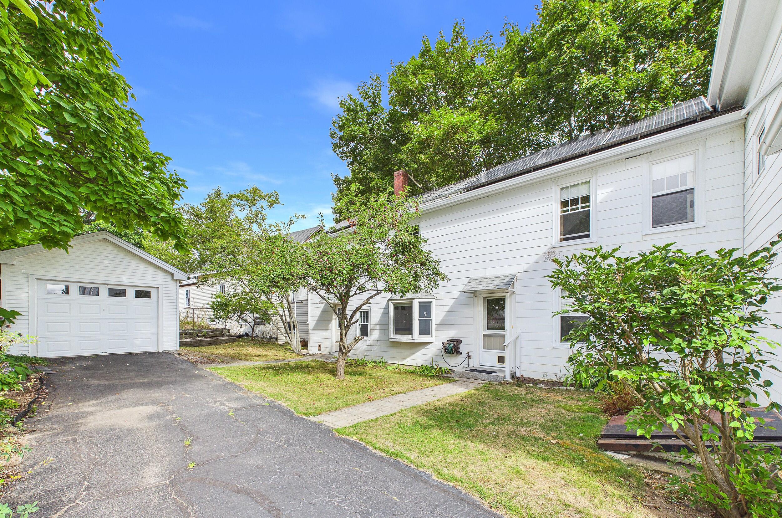 876 High Street