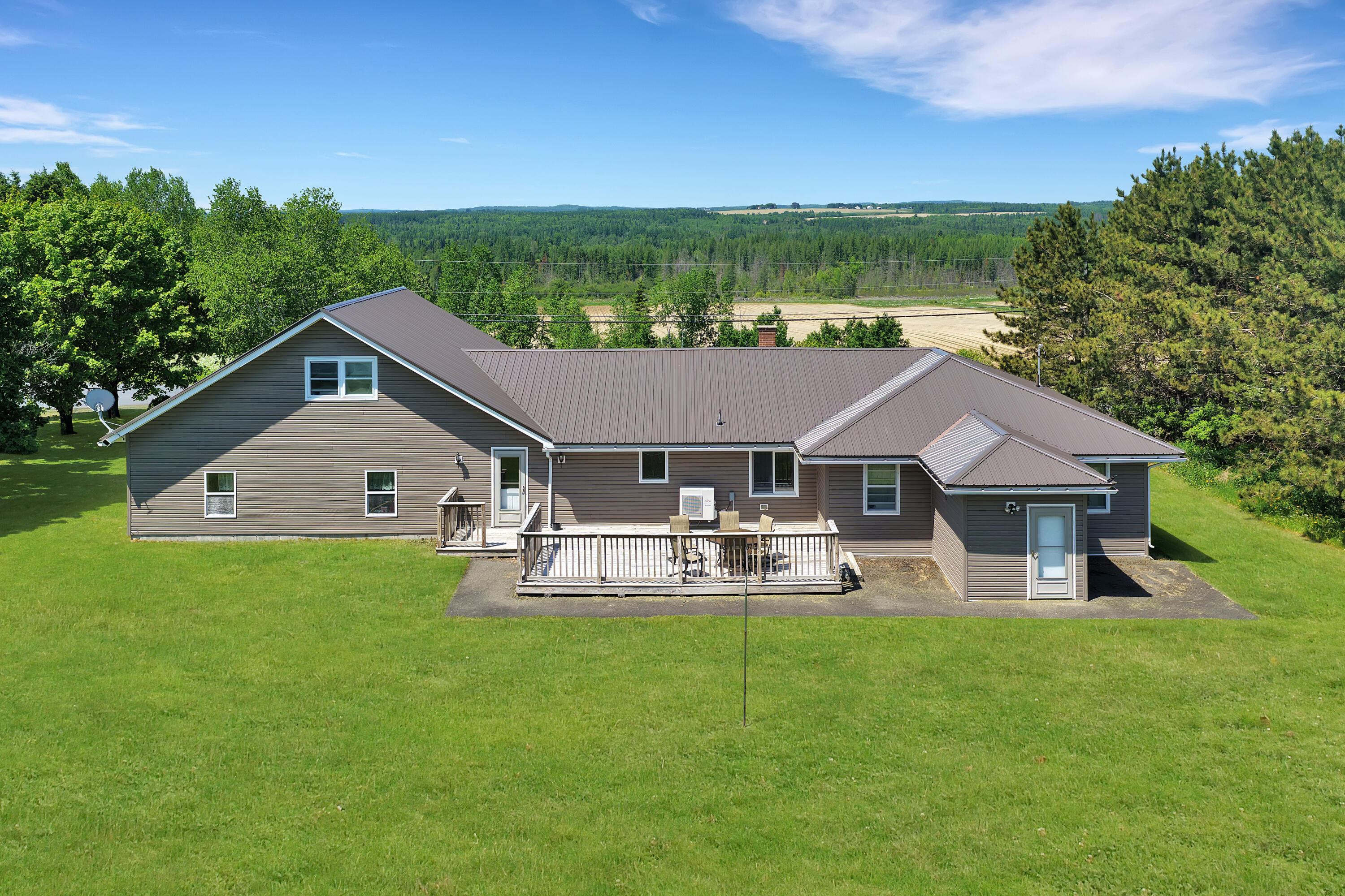 345 Madawaska Road