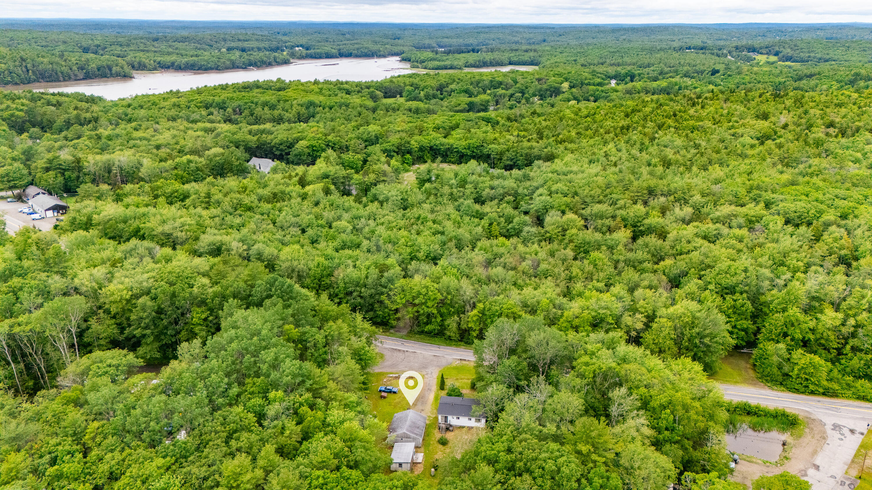 41 River Road