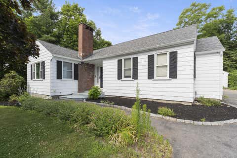 Photo of 10 Blaine Avenue, Augusta, ME 04330 (MLS # 1670619)