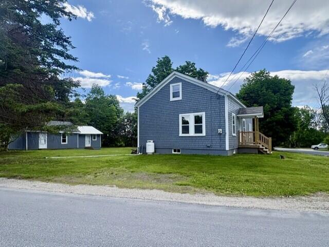 887 Foxes Ridge Road
