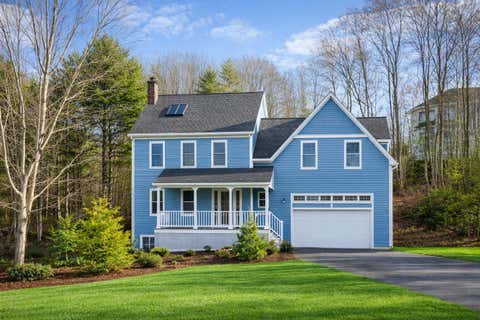 Photo of 14 Eastfield Road, Cape Elizabeth, ME 04107 (MLS # 1656947)
