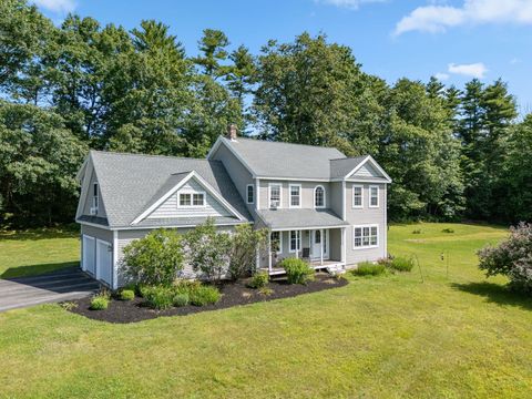 Photo of 20 Equestrian Lane, Gorham, ME 04038 (MLS # 1668924)