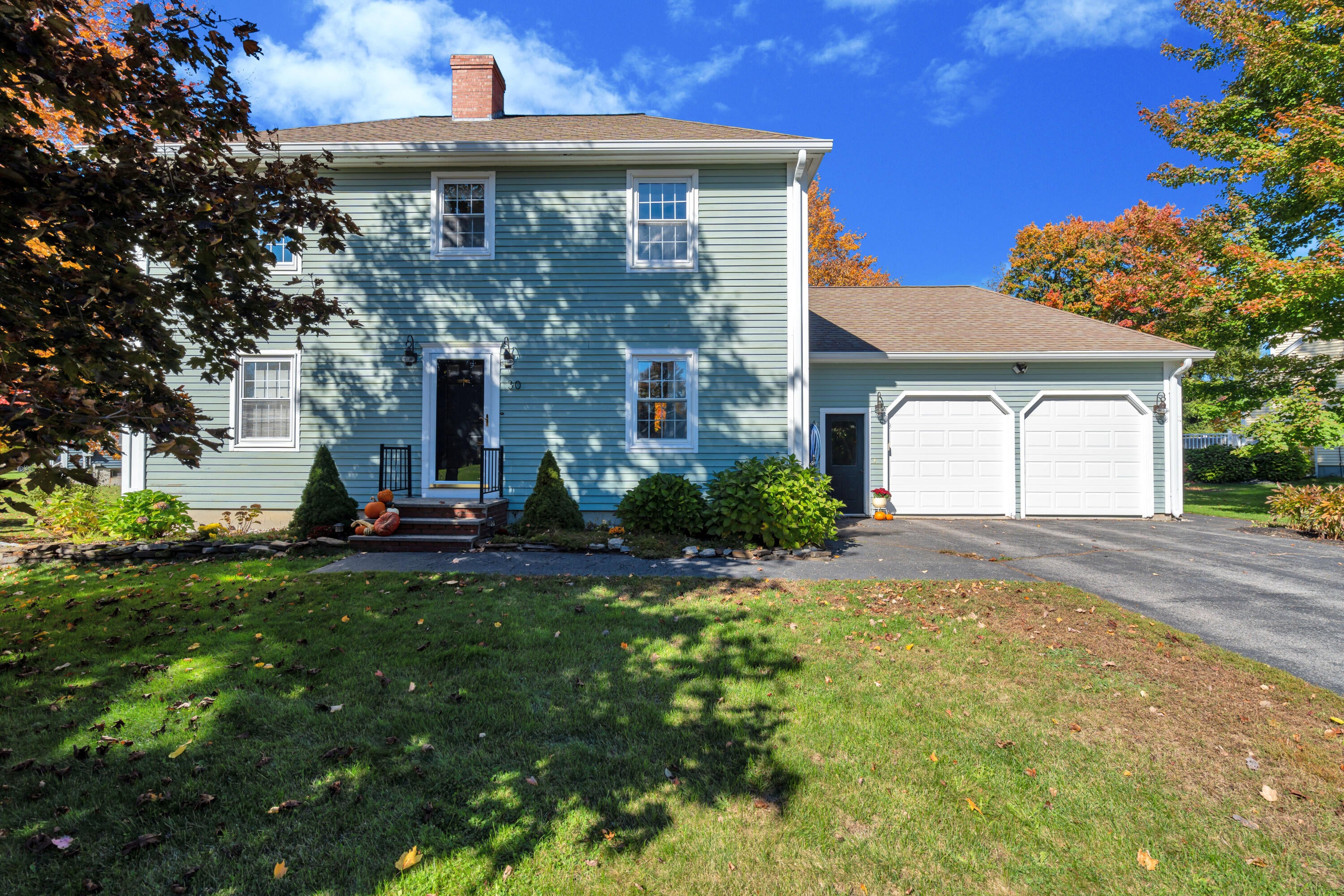 30 Tamarack Drive