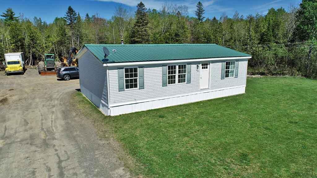3157 Military Road