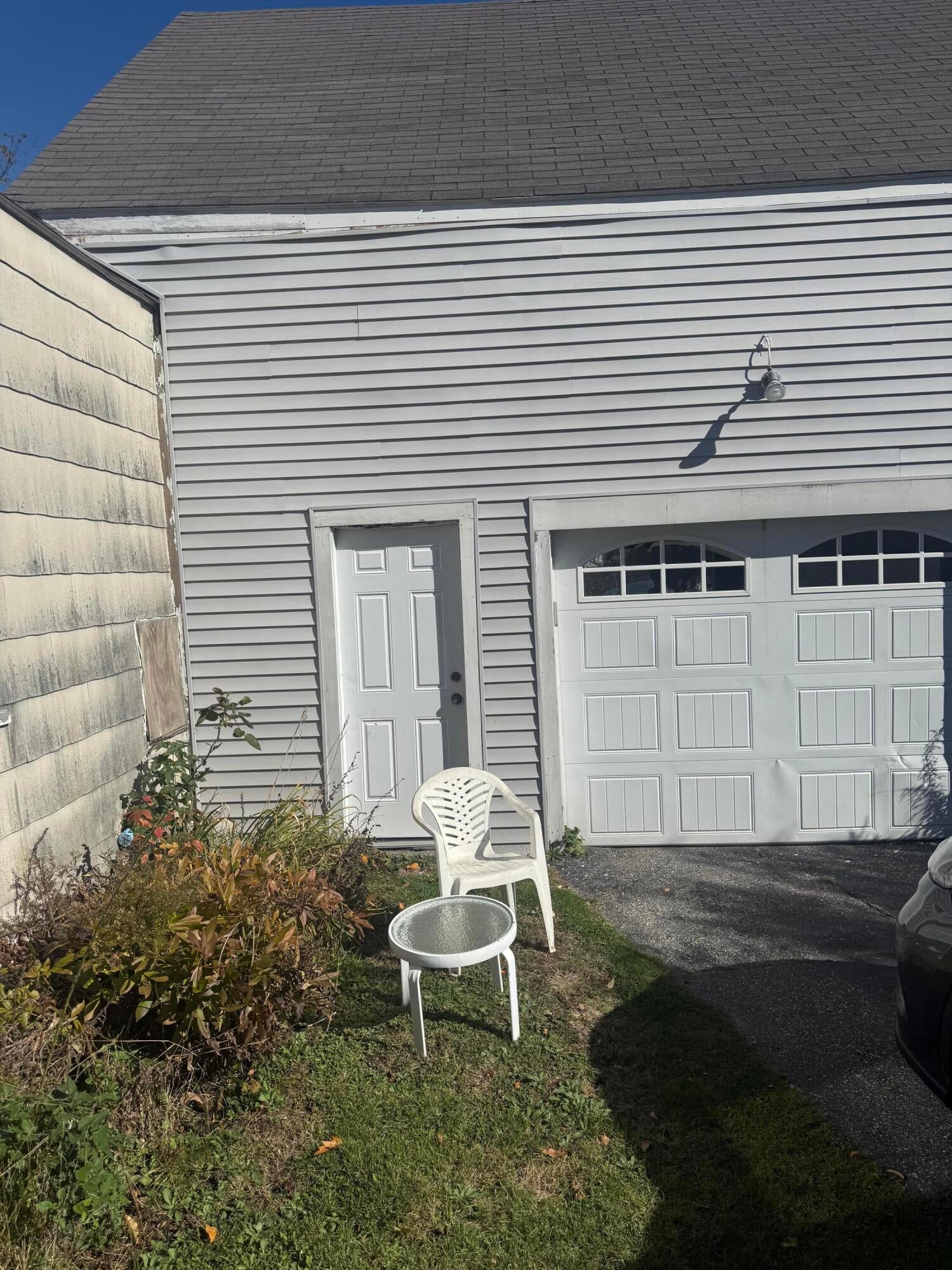 98 Evans Street