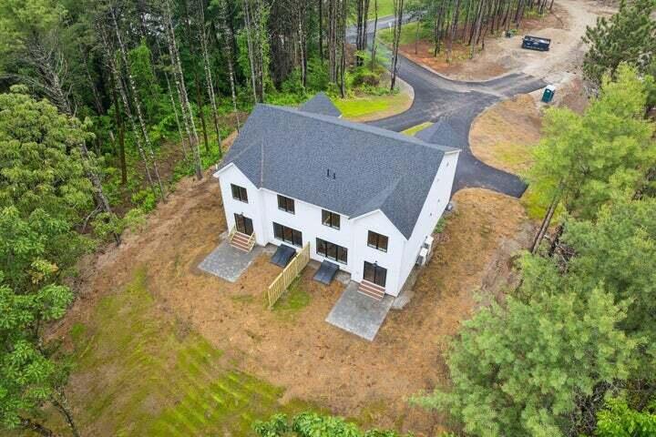 64 & 66 Oaken Ridge