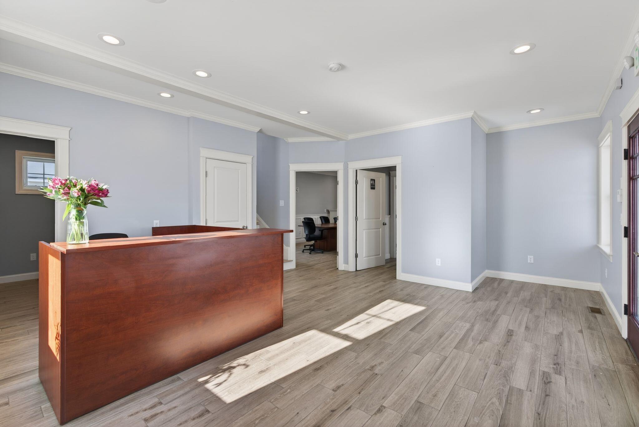 630 Roosevelt Trail 1