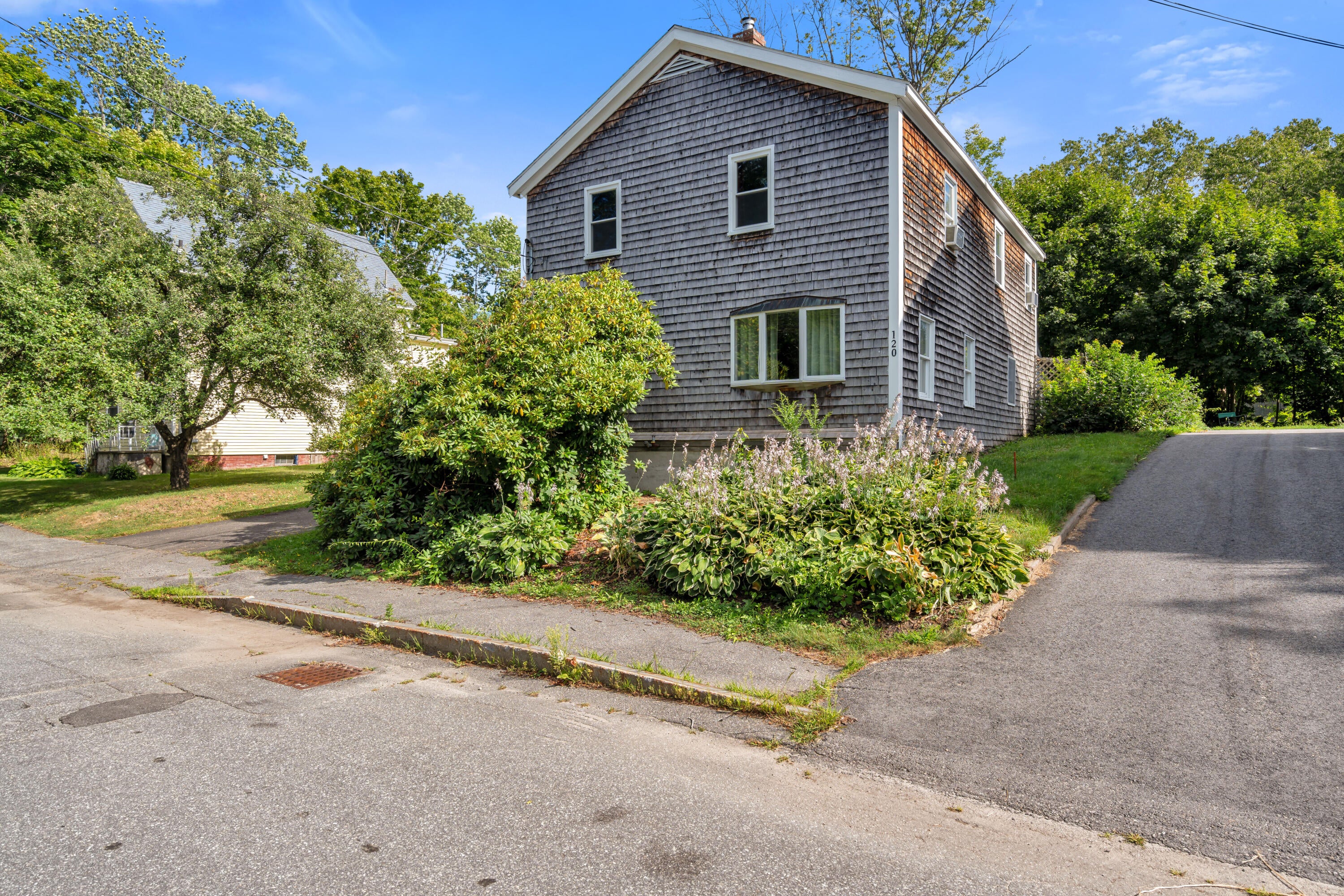 120 Bedford Street