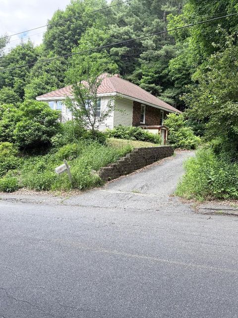 Photo of 64 Oxford Street, Augusta, ME 04330 (MLS # 1668876)