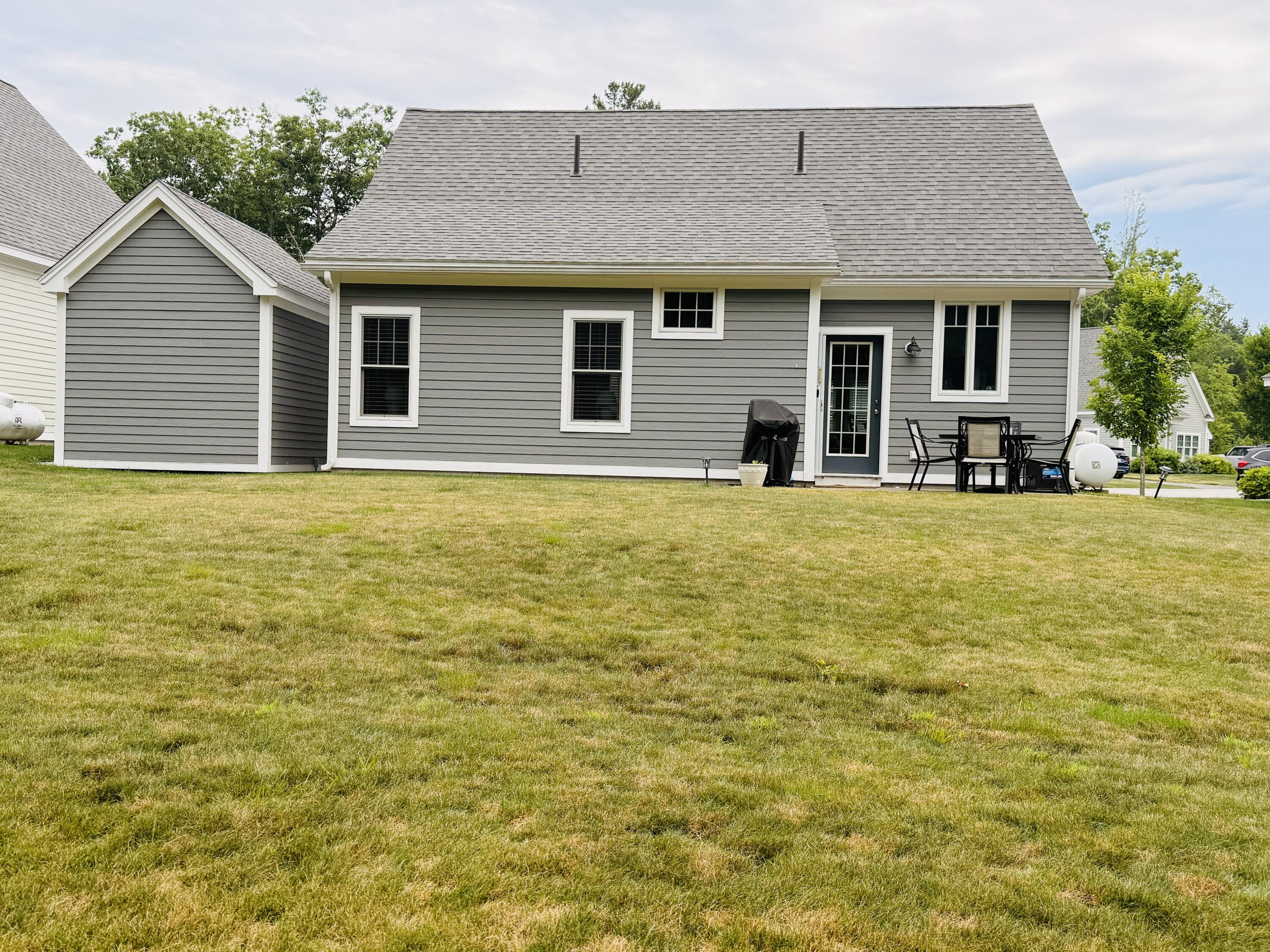 55 Frontier Way 184