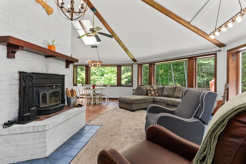 220 Fort Hill Road