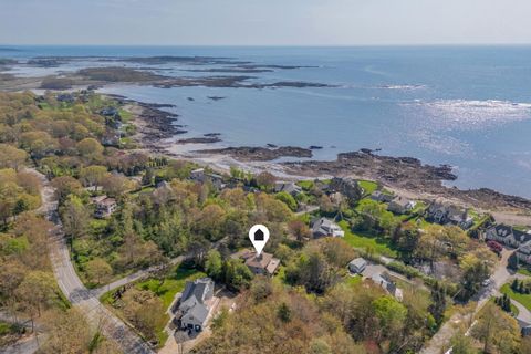 Photo of 5 Windemere Place, Kennebunkport, ME 04046 (MLS # 1656281)