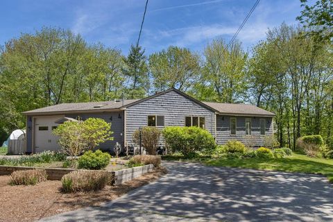 Photo of 68 Aldworth Street, Portland, ME 04103 (MLS # 1664052)