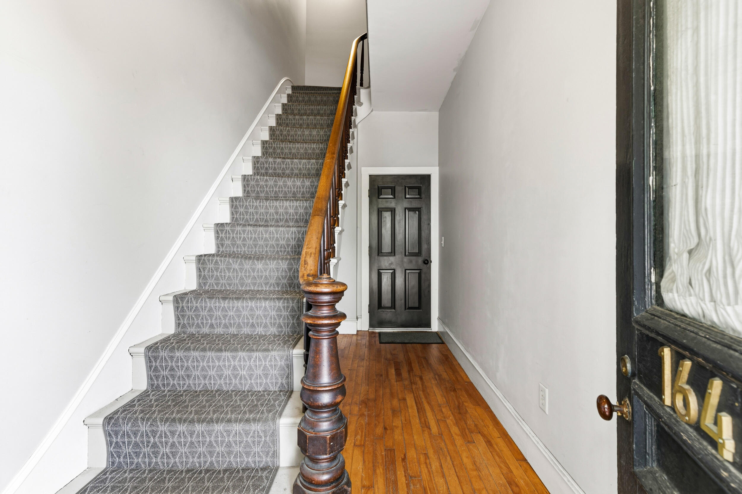 164 Pearl Street B