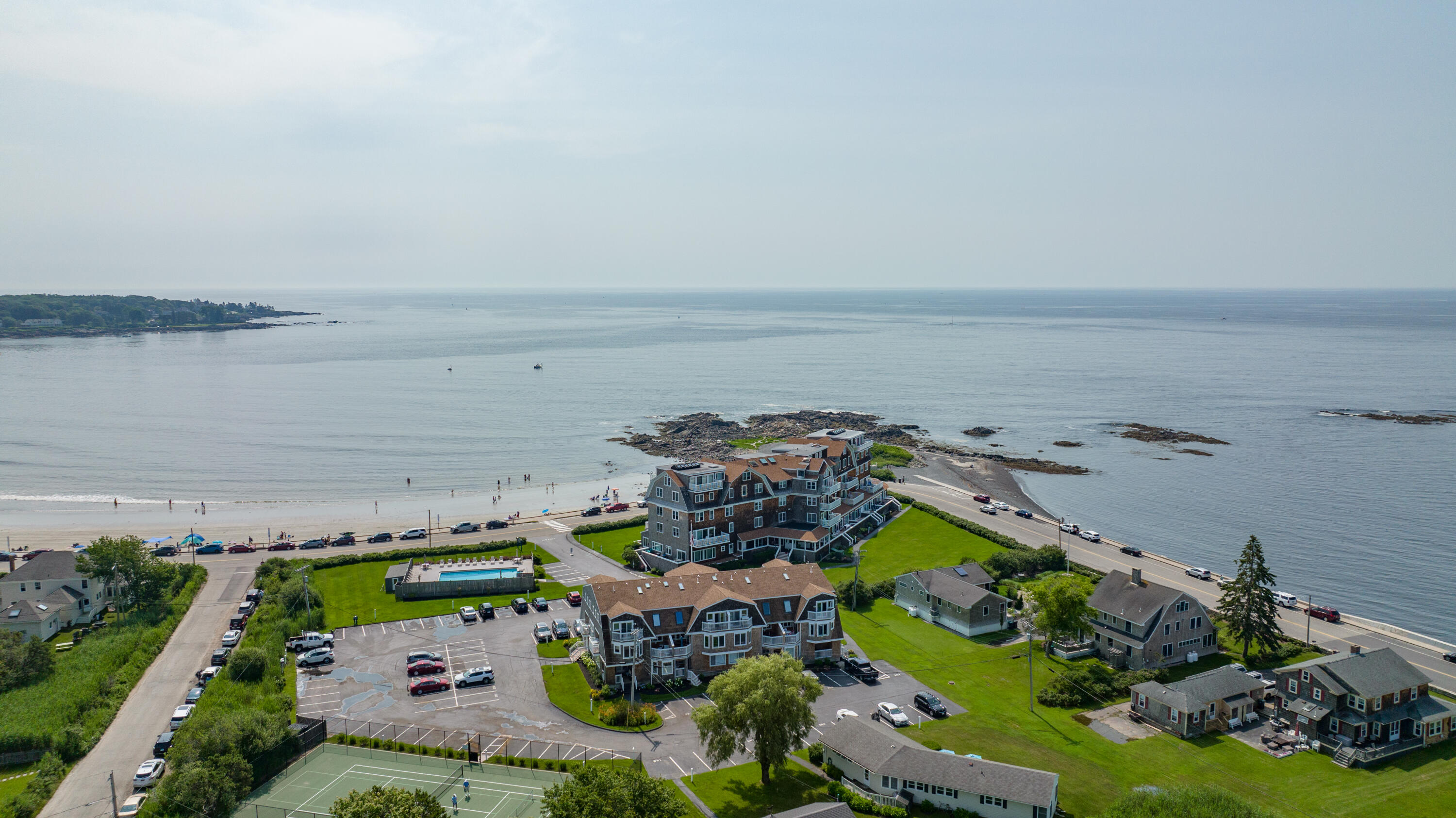 143 Beach Avenue 203
